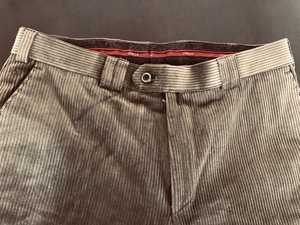 全新无吊牌 德国迈雅男式休闲裤 棉质条绒 橄榄绿色 同色内里