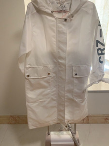 crz专柜正品潮牌白色风衣外套全新帅气风衣外套大衣穿上就是最