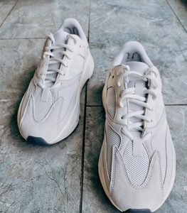 5码 原盒 秒价 480tb522488285042阿里巴巴为您推荐yeezy700紫产品