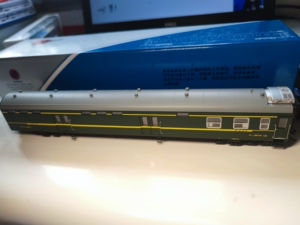 n27火车模型 xl25g 成局渝段 灯光跑车正常 无缺件掉