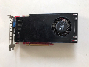 小影霸9600gt.显存512.显卡需6p供电.测试d62vi