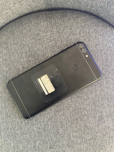 尚伊数码淘宝维修华为畅玩7a/8e aum-al00更换外屏幕atu-al00畅享7s