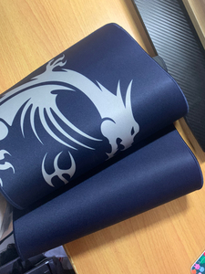 msi微星超大鼠标垫 75×40cm全新未用有盒子 非常厚实