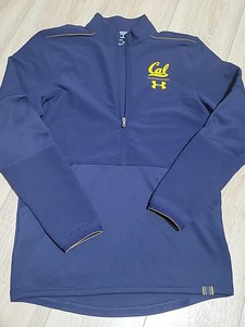 安德玛赞助ncaa加州大学金熊队速干半拉链卫衣，球员赞助版.
