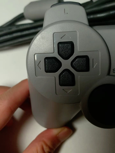 【原意展示如有实力可掠夺】ps1原装m手柄9.8～9.9新