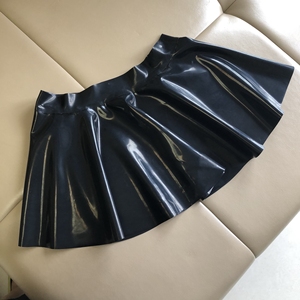 乳胶衣乳胶太阳裙短裙可定制大中小码，可定制颜色。有黑，透明，
