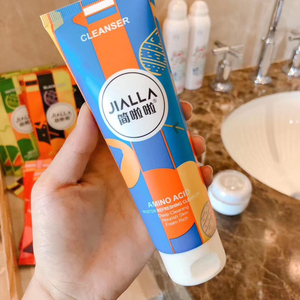 简啦啦氨基酸洁面乳洗面奶大量现货秒发135一支2支起包