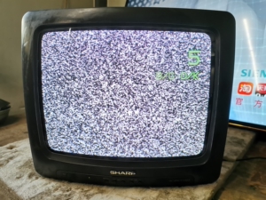 夏普14英寸 crt 怀旧老电视显像管嘎嘎透亮  实物拍摄