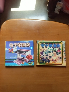 二手金碟豹电子琴演奏vcd1,2集,2張40元包邮.