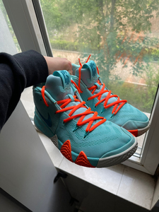 欧文4 45.5码女权 塔图姆 獭兔 power i