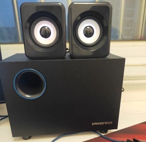 【包邮清场】雅兰仕q9木质电脑音箱台式家用笔记本有线音响超重