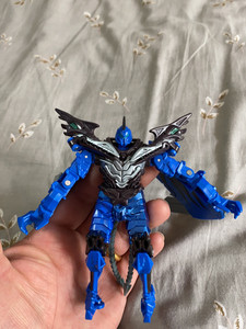 孩之宝正版变形金刚电影4能量战士飞镖