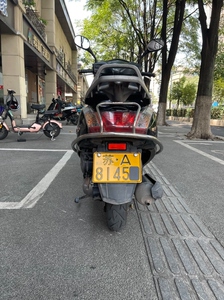 南京大牌摩托车活车子蓝牌摩托车 成色车况非常不错 价格优惠可