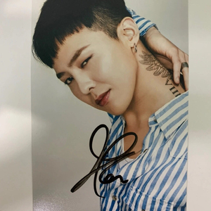 权志龙亲笔签名照权志龙签名照周边gd签名照周边