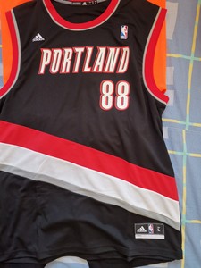 nba正品球衣 波特兰开拓者88号巴图姆 rep胶印版球衣