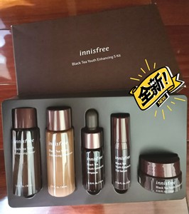 innisfree/悦诗风吟红茶青春焕活五件套装  高能有范