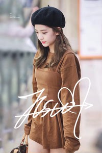 blackpink 金智秀 亲笔签名宣传照片