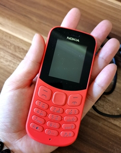 【包邮】诺基亚新130红色备用手机老人机