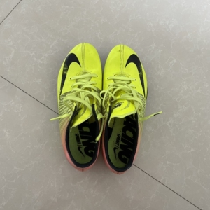 耐克大白鲨钉鞋 里约奥运会配色