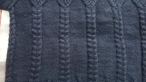 妈妈纯手工编织 手织女士毛衣 （深蓝色女士毛衣）180元一件