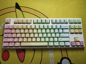 凯酷k5w樱桃轴机械键盘