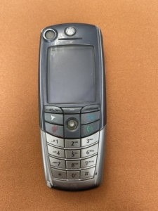 摩托罗拉a835,没有电池,不知道好不好使.稀有机型,当配件