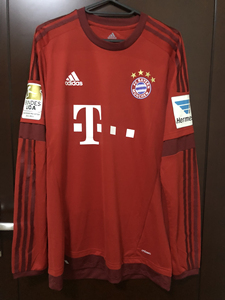 拜仁慕尼黑1516主场更衣室球衣27号阿拉巴