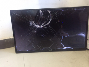 32寸液晶电视机.海尔