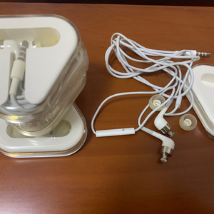 苹果ma850动铁耳机