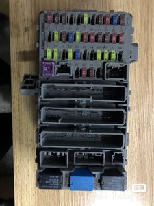 本田思域 八代思域 06-09年款 fa1 室内保险盒总成_阿里巴巴找货神器