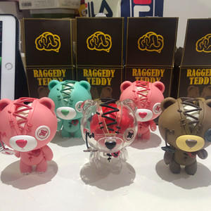 撕裂熊盲盒一代二代确认款