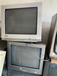 老式大头显示器 台式电脑 绘图监控游戏crt纯平显示器 多品