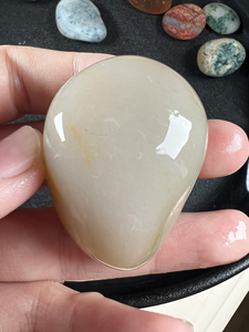 南京雨花石蛋白石,577大品,雕刻极品料,手玩佳