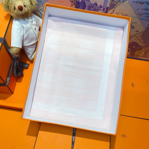 000人付款淘宝【全新】爱马仕hermes羊绒羊毛毯蓝色小马婴儿毯caval