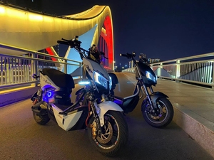 雅迪x5,,兰德490拉三代3000w全顺,电机控制器21年