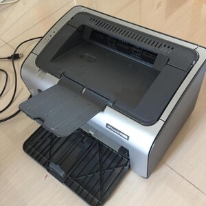 九成新自用惠普p1008打印机,只换过一次硒鼓,几乎全新,现