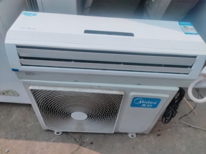 美的空调冷静星三级