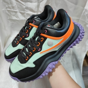 31 斐乐潮牌 波点鞋 蔡徐坤 限定男41码