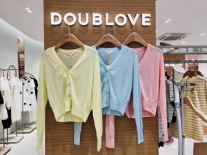 雅莹集团贝爱专柜正品多色百搭木耳边针织开衫9104a-109