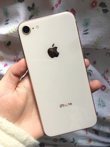 二手苹果8手机9成新