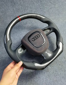 奥迪三幅方向盘