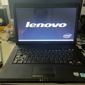 联想g450笔记本有钱人家的收藏品,还能正常启动哦!