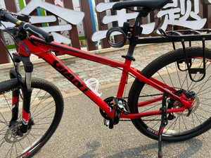 现出售捷安特atx835山地车一辆,刹车变速灵敏,没有任何毛