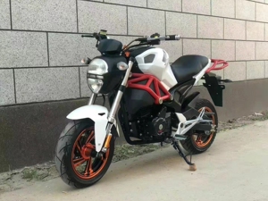 二手摩托车本田小怪兽杜卡迪款150cc,街车小霸王,150大