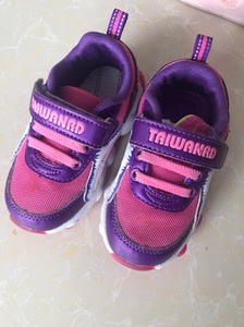 台湾红蜻蜓童鞋女童