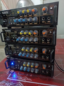 nrs功放ds-9702一台亮灯,一批换下来的.