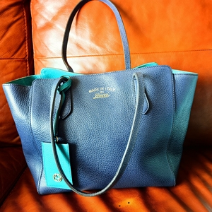 gucci swing 蓝色大号,全智贤同款.油皮有点开裂