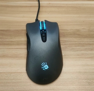 双飞燕血手幽灵鼠标q30光微动网咖电竞游戏血手鼠标