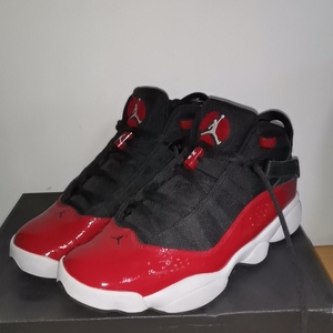 aj6rings 六冠王 44码 黑红漆皮,公牛配色