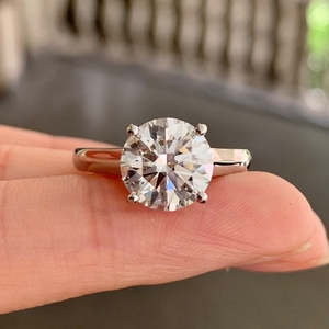 cartier卡地亚3克拉钻戒经典1895系列 pt950铂